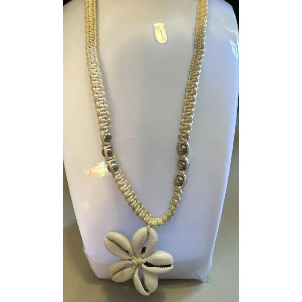 NECKLACE VTG Handmade flower cowrie shell choker summer 1999